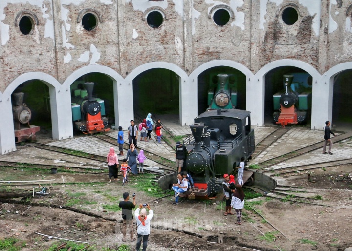 wisata-eks-pabrik-gula-jatibarang-brebes_20191220_125603