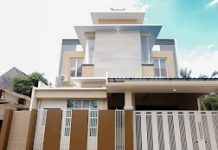 OYO Flagship 1603 Antosa Silver Key